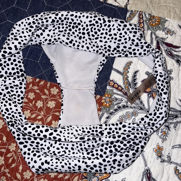 SHEIN Dalmatian Print- Medium Coverage Bikini Bottoms - Picture 5 of 5